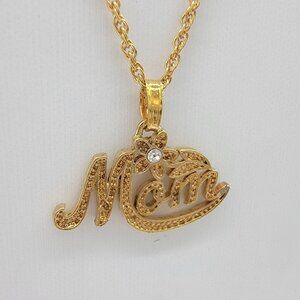 Vintage Avon Mom Daisy Flower‎ Spellout Pendant 18" Goldtone Chain Necklace